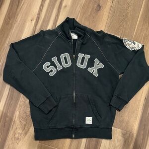 Distressed Black/Dark Grey Women’s Sioux Zip-Up Sweatshirt - size L